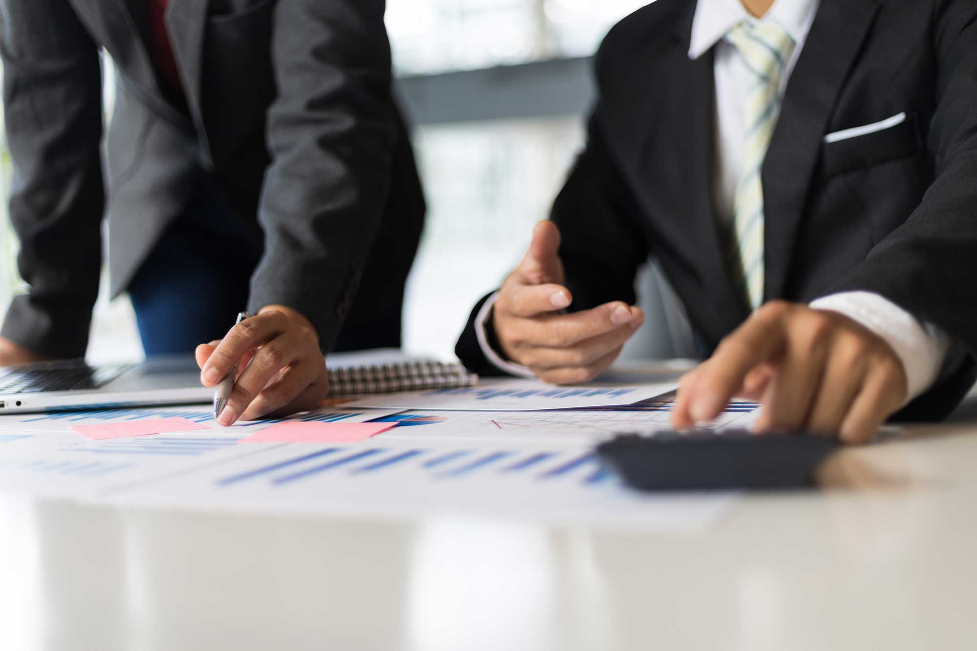 Who We Serve | Financial Services | Russell Wealth Management
